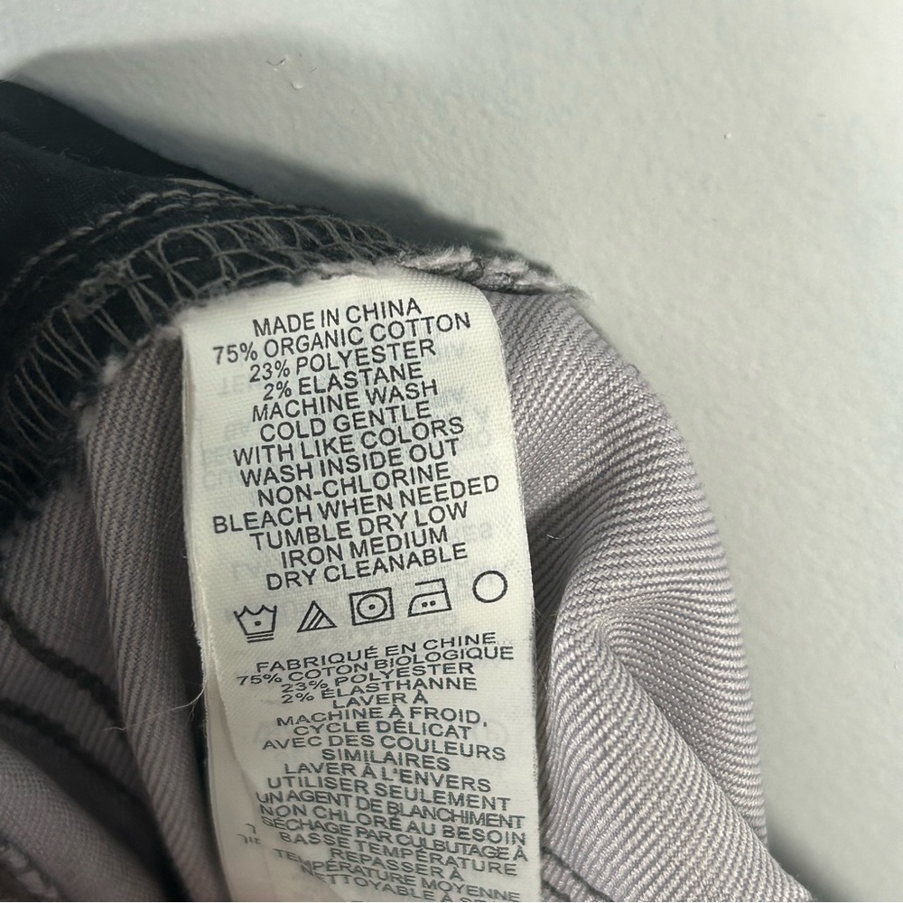 Prana Slim Trousers in Light Gray Microdot Print - Picture 13 of 13
